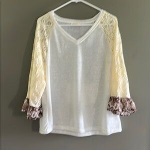 Ruffled White and Cream 3/4 Sleeve Blouse